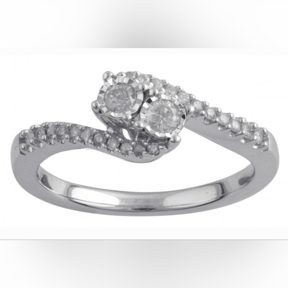 Diamond twist ring size 7 - Picture 3 of 9